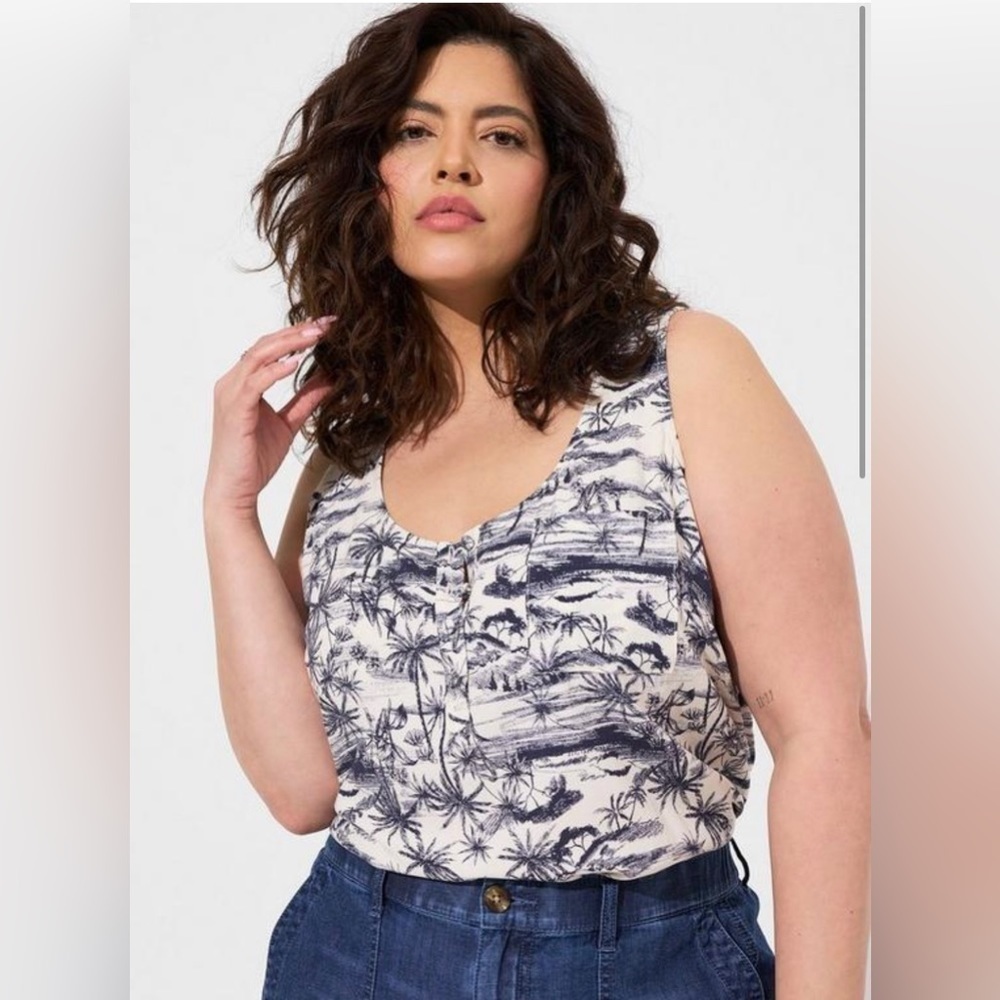 Torrid Harper Sleeveless Blouse Navy Blue Tropical Palm Tree Toile Print Plus 1